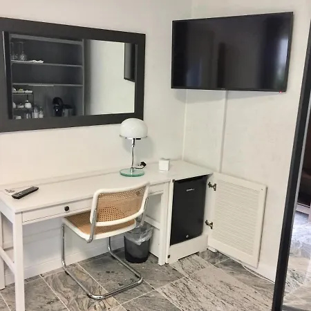 Neues Zimmerapartment Mit Bad Neckarwestheim